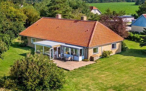 Makrina - 300M from the Sea