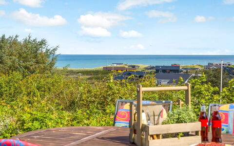 Nikolce - 500M from the Sea: Villetta, Backyard, Cortile, Edifici Giardino, Capannone, Raccordo, Mobili Da Esterno, Log Cabin, Struttura Esterna, Baracca