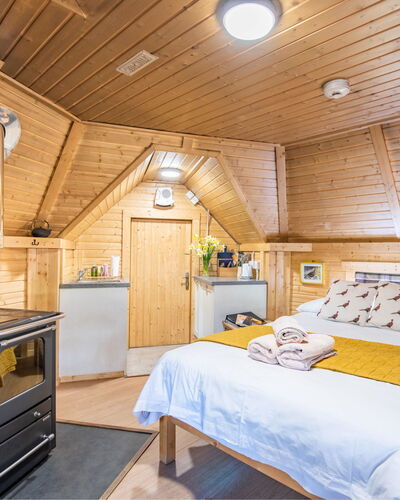 Forester'S Bothy 101.5