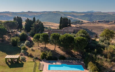 Torrenieri 17.1: Appartamento, Condominio, Uso Misto, Shade, Sabbia, Balcone
