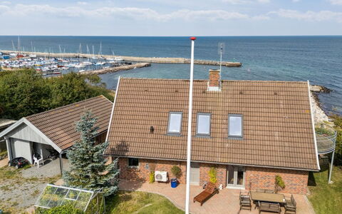 Dzavid - 50M from the Sea: Appartamento, Condominio, Estate, Balcone, Villa, Hotel