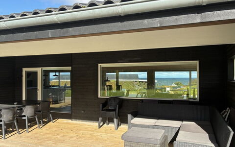 Siljan - 400M from the Sea: Casa, Porta, Portico, Color Legno, Shade, Deck, Latifoglie, Plank, Sedia, Porta A Casa