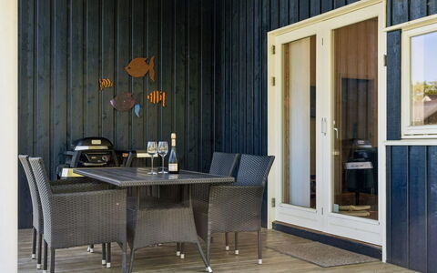 Hawarth - 275M from the Sea: Appartamento, Condominio, Estate, Balcone, Villa, Hotel