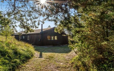 Anneka - 750M from the Sea: Erba, Casa, Paesaggio, Villetta, Lotto, Area Rurale, Casa, Plain, Prato, Edifici Giardino