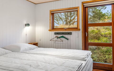 Anneka - 750M from the Sea: Interior Design, Legna, Soffitto, Pavimentazione, Pavimento, Camera Da Letto, Camera, Letto, Telaio Del Letto, Latifoglie