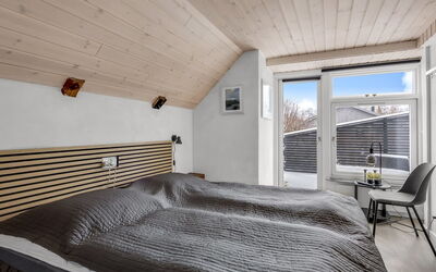 Milutin - 650M from the Sea
