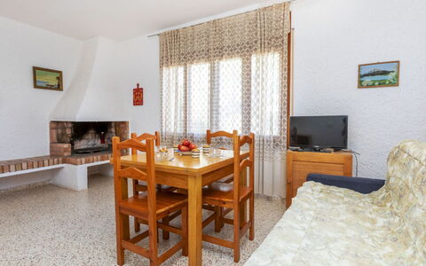 Balaguer: Soffitto, Appartamento, Color Legno, Latifoglie, Soggiorno
