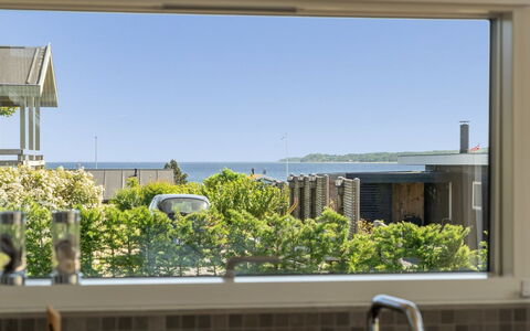Karitte - 300M from the Sea: Legna, Casa, Portico, Deck, Latifoglie, Tetto, Color Legno, Pavimento In Legno, Eco Hotel