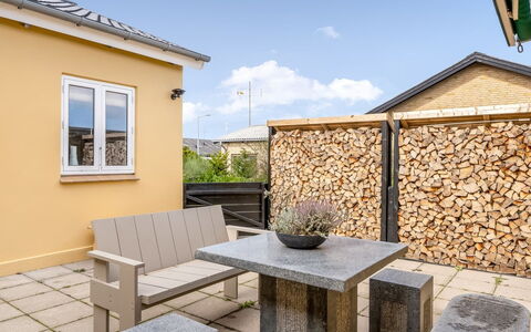 Alpi - 270M from the Sea: Legna, Mobilia, Appartamento, Camera, Soffitto, Color Legno, Sedia, Latifoglie, Vernice, Legname