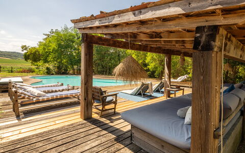 Villa Poggio Zucchino, Pool, Wellness, Piacenza: Piscina, Mobilia, Legna, Mobili Da Esterno, Ricorrere, Portico, Deck, Tempo Libero, Sedia, Eco Hotel