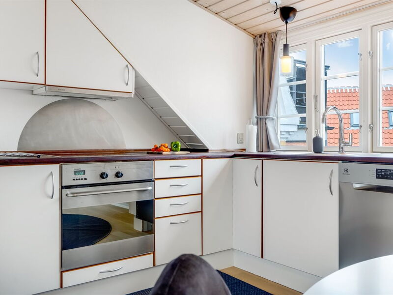 Edel - 250M from the Sea