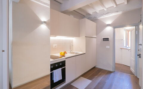 Guelfa 60: Interior Design, Pavimentazione, Parete, Legna, Soffitto, Cucina, Pavimento, Apparecchio Major, Elettrodomestico Da Cucina, Controsoffitto