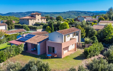 Albachiara: Appartamento, Estate, Cortile, Prato, Landscaping, Balcone, Villa
