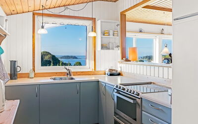 Senni - 800M from the Sea