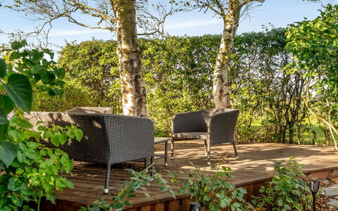 Missa - 2Km to the Fjord: Blu, Arbusto, Villetta, Groundcover, Giardino, Estate, Shade, Landscaping, Agriturismo, Eco Hotel