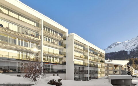 Nr.63 Haus Ladina: Appartamento, Condominio, Alpi, Balcone, Hotel, Quartier Generale