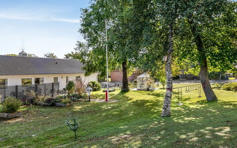 Ritha - 30Km from the Sea: Villetta, Backyard, Cortile, Edifici Giardino, Capannone, Raccordo, Mobili Da Esterno, Log Cabin, Struttura Esterna, Baracca