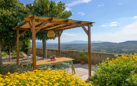 Il Belvedere di Montiano: Ricreazione, Tempo Libero, Shade, Mobili Da Esterno, Parco, Vacanza, Eco Hotel, Ricorrere, Deck