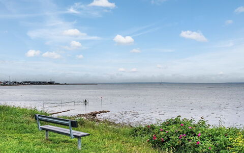 Asfrid - 80M from the Sea: Cielo, Blu, Acqua, Risorse Idriche, Nube, Corpo D'Acqua, Giorno, Orizzonte, Ambiente Naturale, Natura