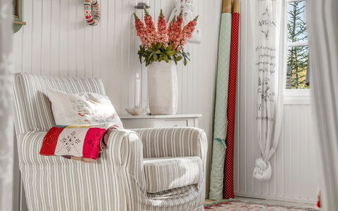 Kamilla - from the Sea: Mobilia, Interior Design, Cuscino, Tessile, Lancia Cuscino, Soggiorno, Rosa, Camera, Casa, Illuminazione