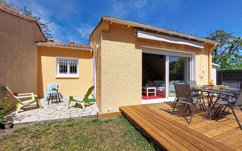 Les Floriales: Casa, Casa, Zona Residenziale, Porta, Villetta, Shade, Giardino, Cortile, Backyard
