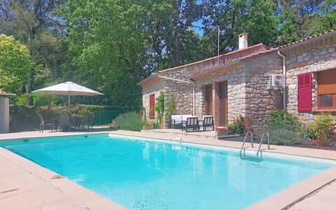 Les Pierres Fleuries: Piscina, Ricorrere, Estate, Eco Hotel, Mobili Da Esterno, Hacienda, Landscaping, Backyard, Villa, Agriturismo