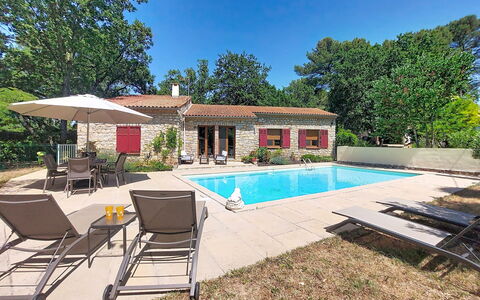 Les Pierres Fleuries: Piscina, Ricorrere, Estate, Shade, Mobili Da Esterno, Flagstone, Villa, Hacienda, Landscaping, Agriturismo
