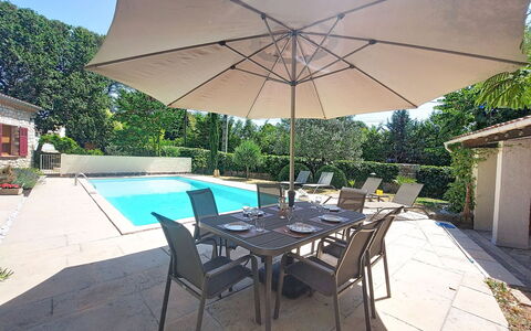 Les Pierres Fleuries: Mobilia, Ombrello, Sedia, Mobili Da Esterno, Tavolo, Piscina, Shade, Tavolo Esterno, Cucina & Sala Da Pranzo Tavolo, Ricorrere