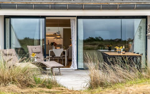 Adelbrand - 1Km from the Sea: Legna, Mobilia, Appartamento, Camera, Soffitto, Color Legno, Sedia, Latifoglie, Vernice, Legname