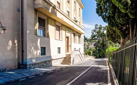 Casa del Mare: Parete, Architettura, Zona Residenziale, Quartiere, Casa, Appartamento, Sobborgo, Balcone