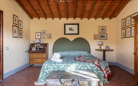 La Casina Honeymoon Cottage, Badia Agnano: Mobilia, Interior Design, Casa, Camera Da Letto, Letto, Camera, Cornice, Bedding, Comfort, Biancheria