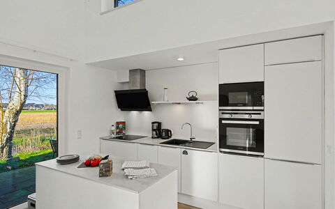 Wolkenfrei: Cucina, Controsoffitto, Elettrodomestico Da Cucina, Pavimentazione, Interior Design, Cabinetry, Apparecchio Major, Soffitto, Elettrodomestico, Cucina Stufa
