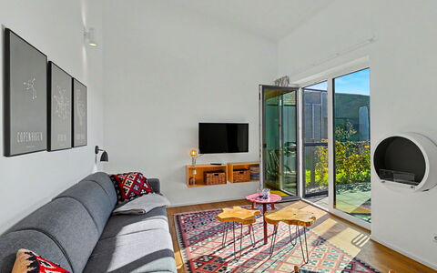 Dümmer Søtid: Mobilia, Interior Design, Parete, Pavimentazione, Divano, Soffitto, Soggiorno, Pavimento, Camera, Illuminazione