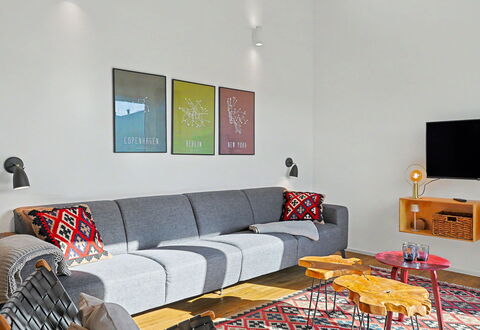 Dümmer Søtid: Mobilia, Interior Design, Pavimentazione, Soggiorno, Divano, Pavimento, Camera, Sedia