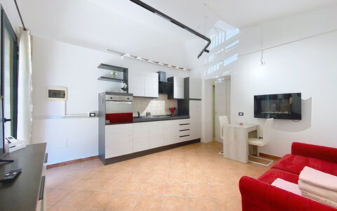 Your Tuscan Retreat: Pavimentazione, Interior Design, Soffitto, Pavimento, Mobilia, Camera, Appartamento, Illuminazione, Casa, Cucina