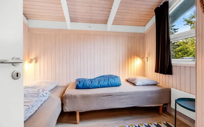 Edvard - 300M from the Sea