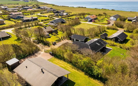 Jaane - 250M to the Fjord: Villetta, Backyard, Cortile, Edifici Giardino, Capannone, Raccordo, Mobili Da Esterno, Log Cabin, Struttura Esterna, Baracca