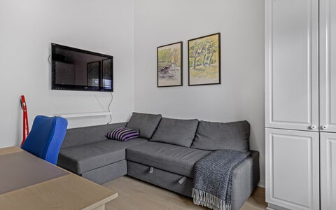 Albine - 500M from the Sea: Mobilia, Pavimentazione, Pavimento, Interior Design, Divano, Legna, Soggiorno, Camera, Appartamento, Casa