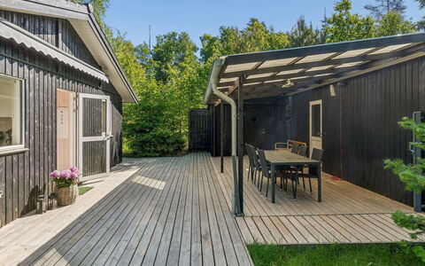 Amitola - 800M from the Sea: Legna, Casa, Latifoglie, Deck, Pavimento In Legno, Plank, Materiale Composito, Villetta, Shade, Portico