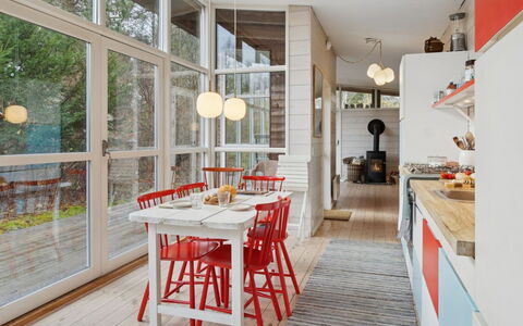 Ellenora - 1.7Km from the Sea: Interior Design, Mobilia, Pavimentazione, Cucina, Soffitto, Lampada, Pavimento, Cucina & Sala Da Pranzo Tavolo, Casa, Sedia