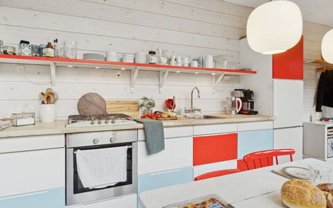 Ellenora - 1.7Km from the Sea: Cucina, Interior Design, Mobilia, Controsoffitto, Pavimentazione, Elettrodomestico Da Cucina, Soffitto, Apparecchio Major, Camera, Illuminazione