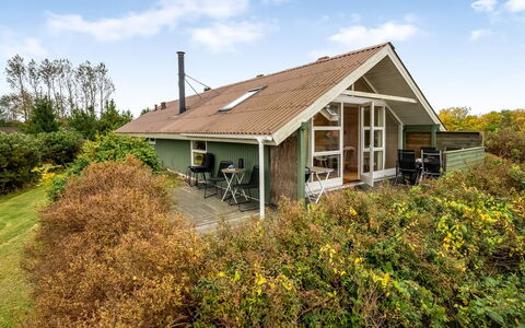 Athislus - 1.1Km from the Sea: Villetta, Backyard, Cortile, Edifici Giardino, Capannone, Raccordo, Mobili Da Esterno, Log Cabin, Struttura Esterna, Baracca