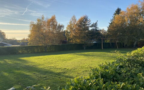 Nicolaus - 1.3Km from the Sea: Villetta, Backyard, Cortile, Edifici Giardino, Capannone, Raccordo, Mobili Da Esterno, Log Cabin, Struttura Esterna, Baracca