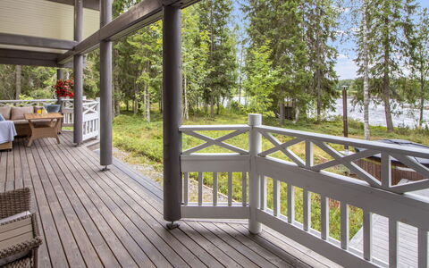 Villa White Water: Legna, Villetta, Casa, Casa, Porta, Latifoglie, Edifici Giardino, Color Legno, Log Cabin, Plank