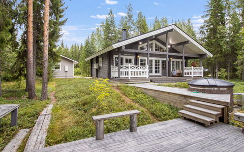 Villa White Water: Legna, Villetta, Casa, Casa, Porta, Latifoglie, Edifici Giardino, Color Legno, Log Cabin, Plank