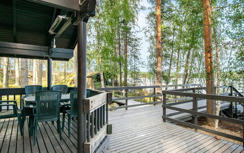 Susiranta: Legna, Portico, Deck, Pavimento In Legno, Latifoglie, Plank, Shade, Corrimano, Eco Hotel, Recinzione