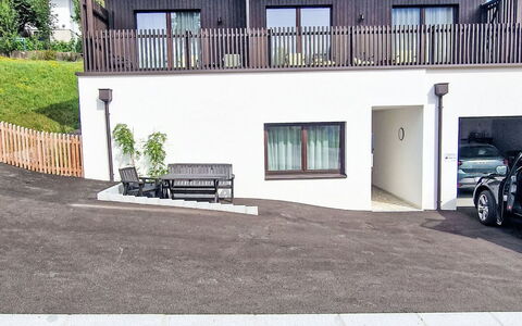 Fügen 225: Costruzione, Manto Stradale, Facciata, Casa, Zona Residenziale, Architettura, Casa, Tetto, Asfalto, Driveway