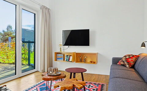 Seezeit: Mobilia, Interior Design, Pavimentazione, Parete, Legna, Pavimento, Camera, Tavolo, Soggiorno, Soffitto