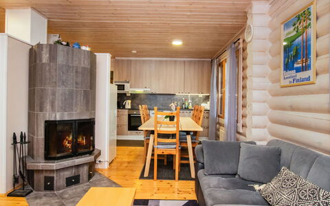Villa Saimaa: Mobilia, Legna, Interior Design, Pavimentazione, Camera, Pavimento, Soffitto, Casa, Soggiorno, Latifoglie