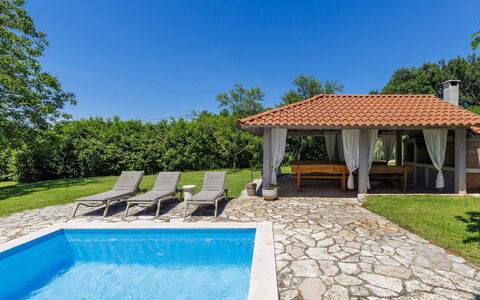 Elli: Piscina, Ricorrere, Mobili Da Esterno, Mobilia, Eco Hotel, Shade, Agriturismo, Estate, Villetta, Backyard